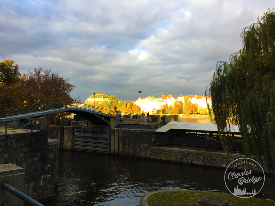 National Theater - The Golden Chapel